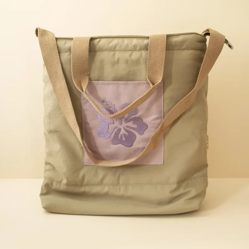 Hibiscus Tote in Eucalyptus