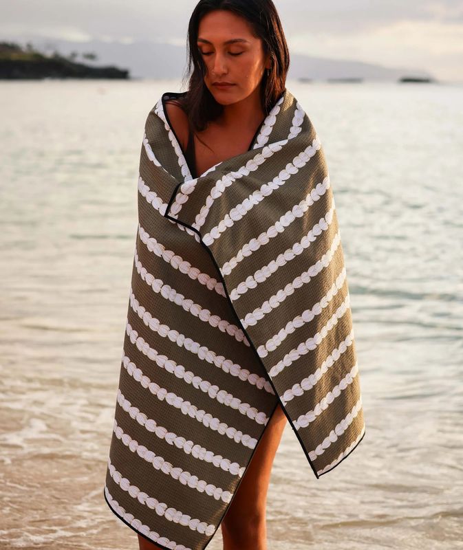 Pikake Lei Beach Towel