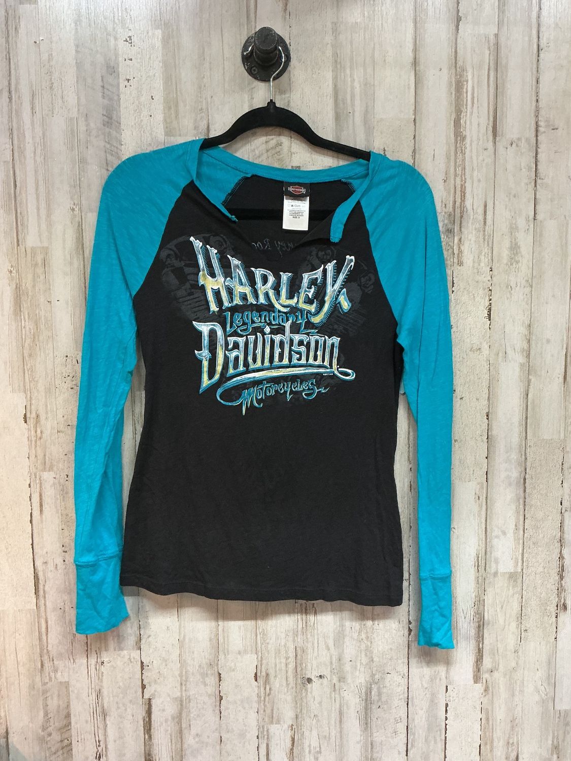 10001 HD Women's Vintage Blue Black Chimney Rock NC Small