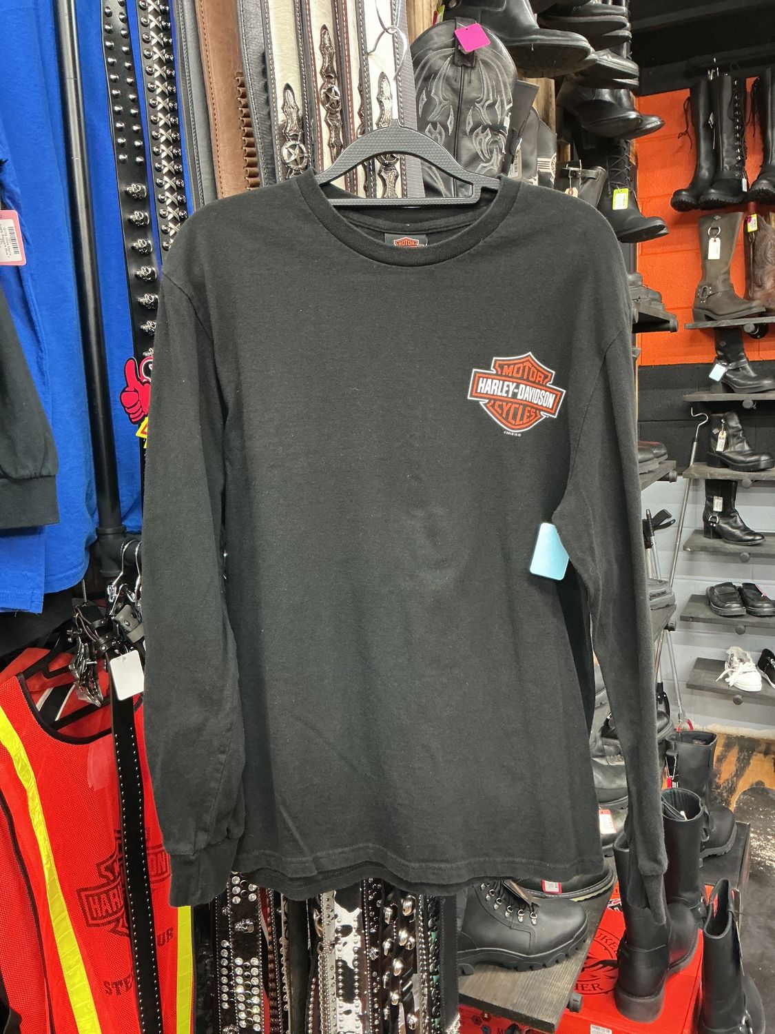 10001 HD Men's Long Sleeve Bar &amp; Shield Smokin Tee Medium