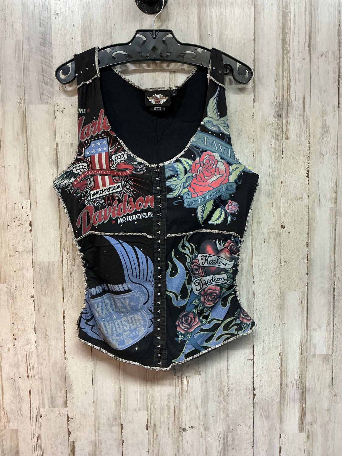 10180 HD Women's Vintage B&amp;S Roses Print Tank Small