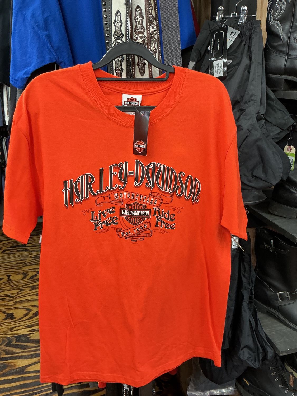 10203 HD Men's BN Orange Live Free Ride Free Short Sleeve Size Large