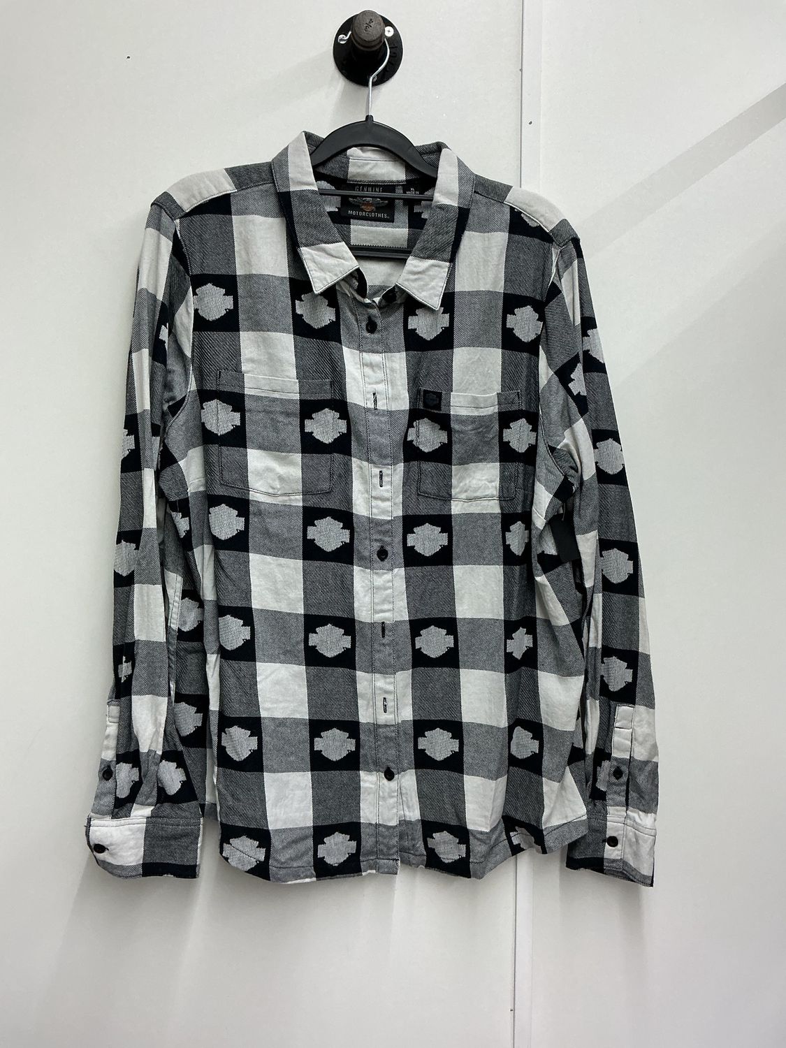 0001 HD Women's Black &amp; White Plaid W/ B&amp;S Button Long Sleeve XL