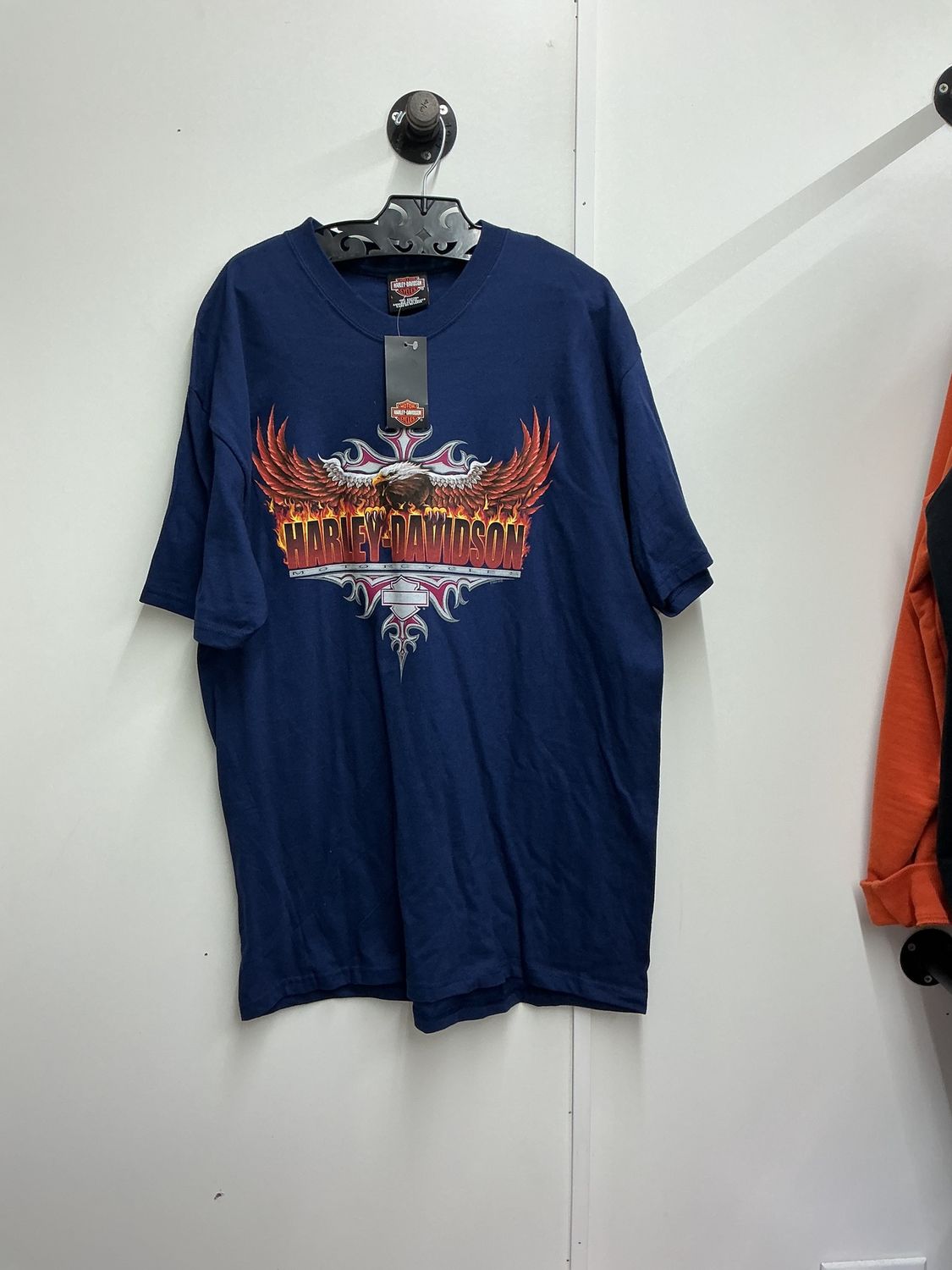 10223 HD Men's BNWT Blue Eagle / Mikes Famous New Castle DE T-Shirt Large