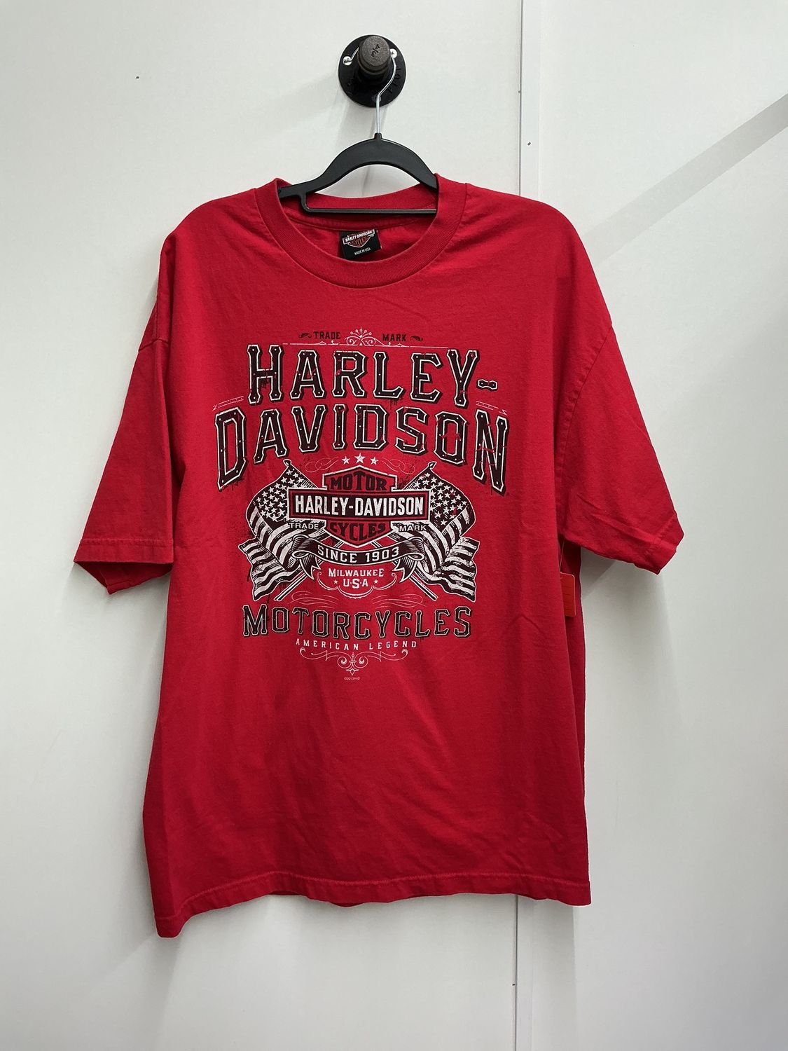 10224 HD Men's Red W/ White Flags Black Hills Rapid City SD Short Sleeve XL