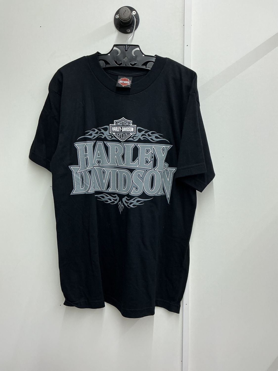 10223 HD Men's Black &amp; Silver Blue Ridge Hickory NC T-Shirt Size M