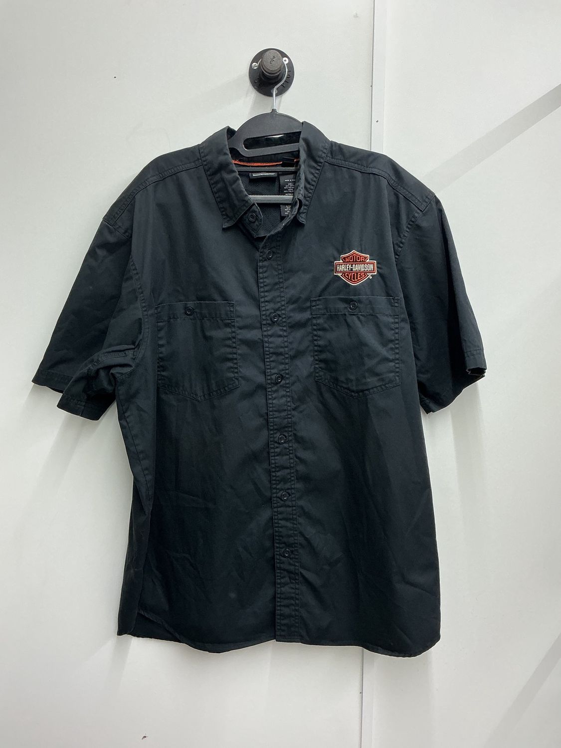 10225 HD Men's Black W/ Orange/White EMB HD W/ Flames Button Up Short Sleeve XL