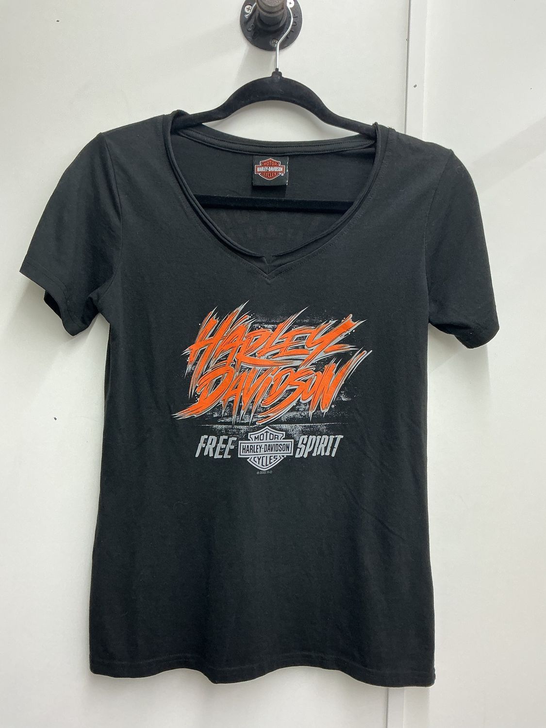 10001 HD Women's Black W/ Orange &amp; Grey HD B&amp;S Tifton GA T-Shirt Small