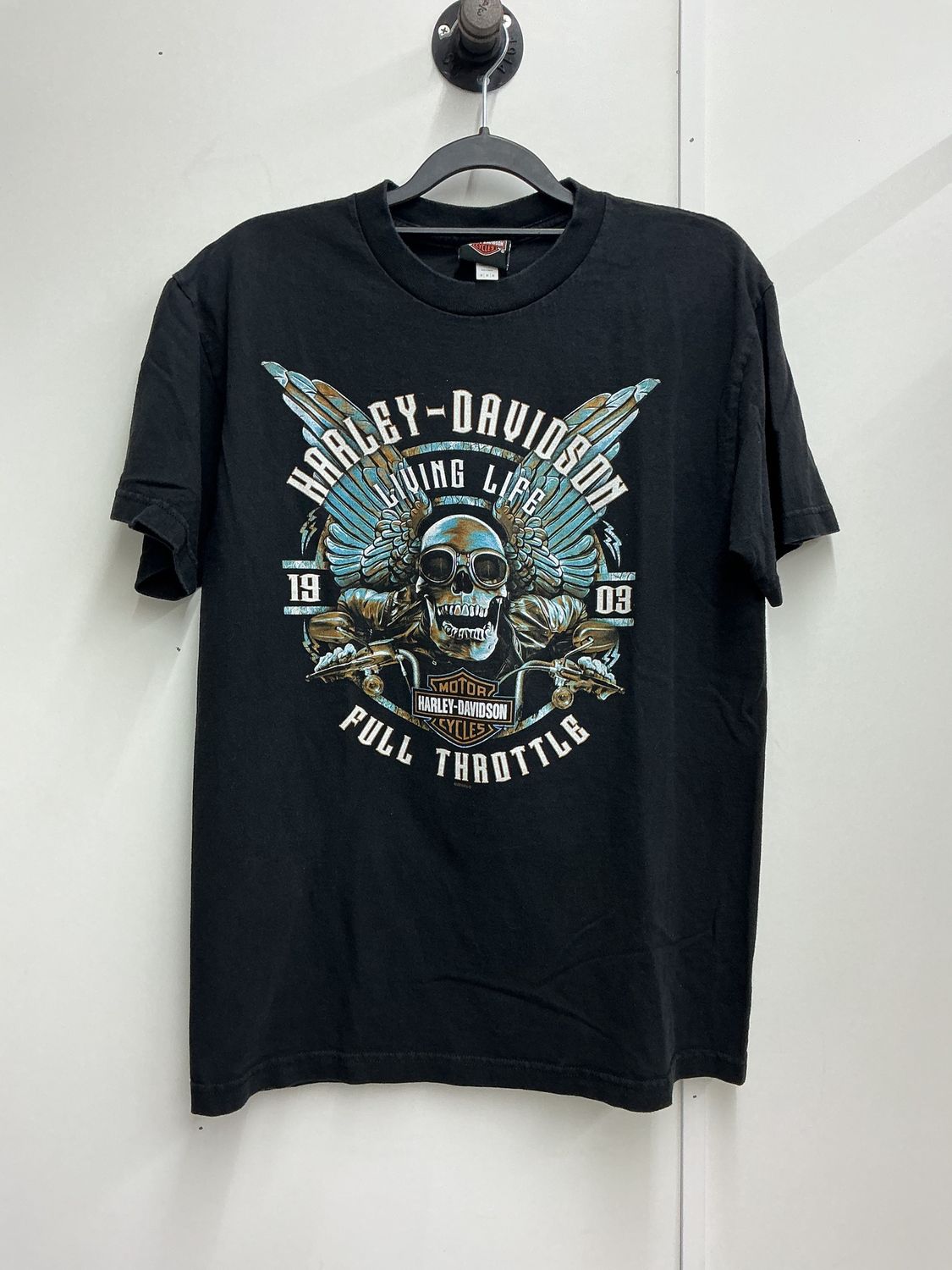 10001 HD Men's Black W/ Blue &amp; Brown Skull W/ Wings T-Shirt Medium
