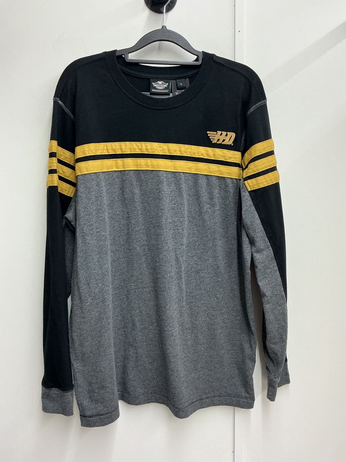 10223 HD Men's Black &amp; Grey W/ Mustard Stripes HD Long Sleeve Sweater Large