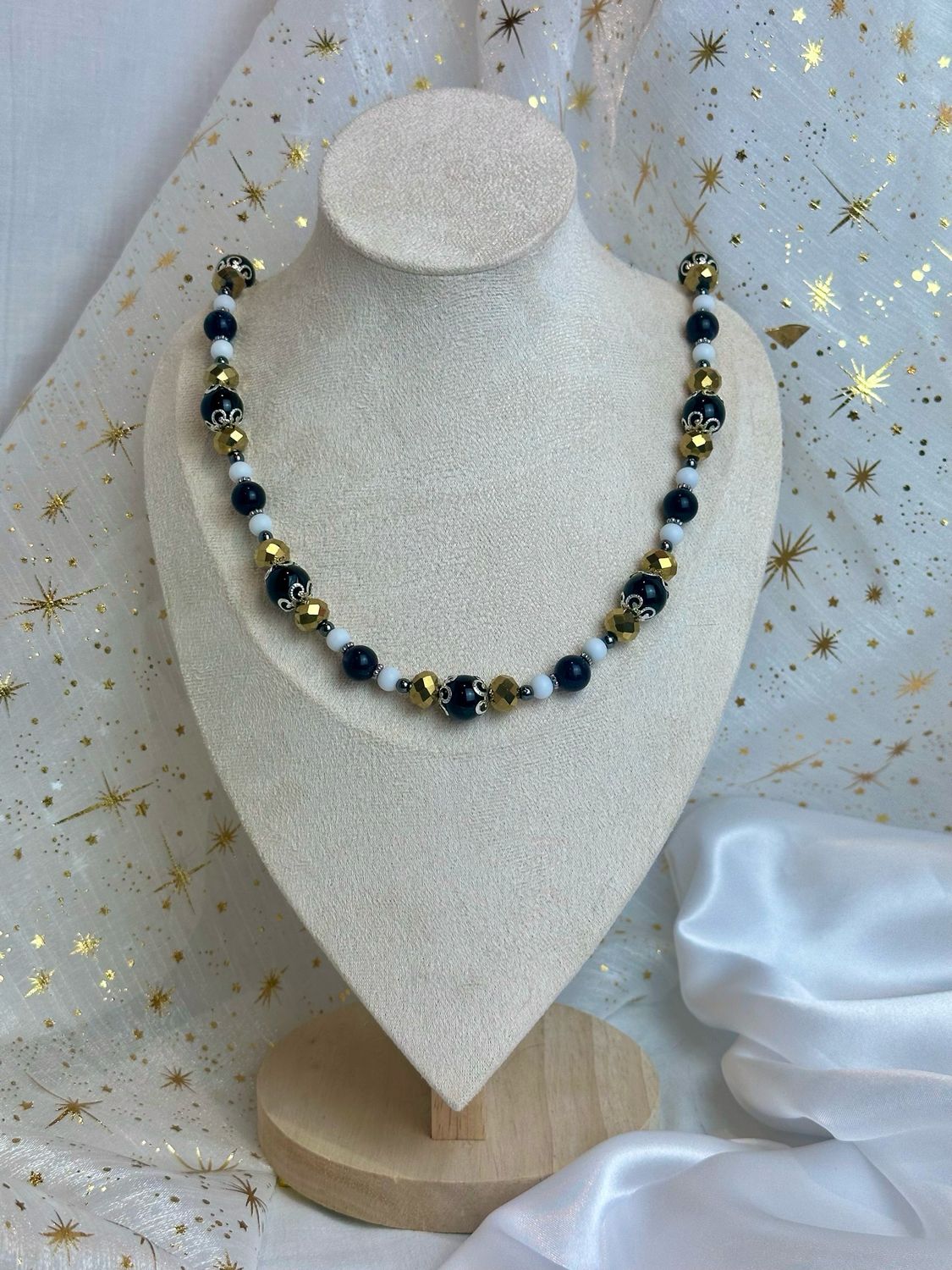 Collier « Sahara night »