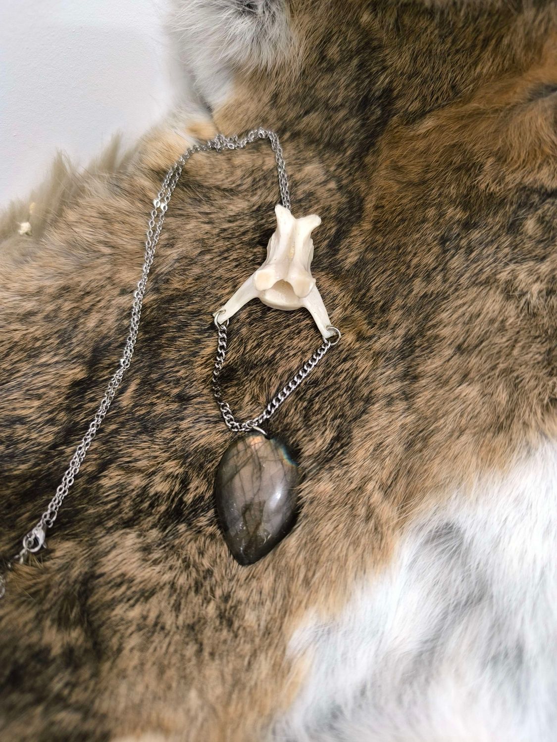 Collier &quot;Ossature &amp; Lumière&quot;