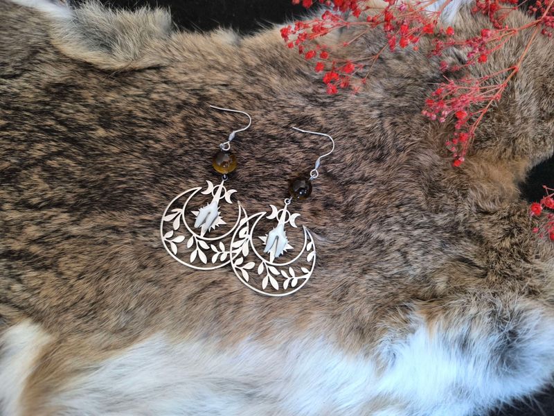 Boucles “Lune, Œil de Tigre &amp; Dent de Renard”