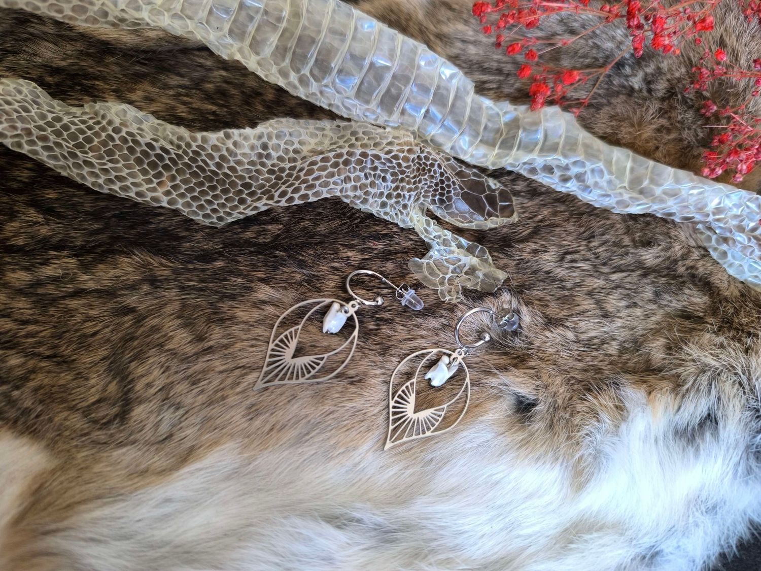 Boucles “Feuille &amp; Vertèbre de Serpent”