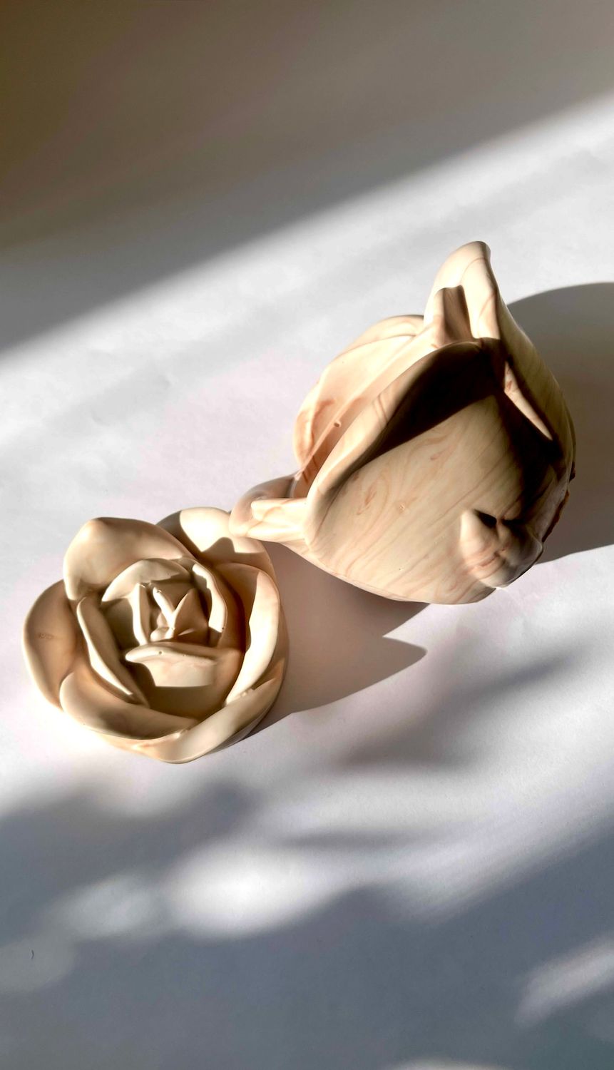 Świeca sojowa zapachowa w słoiczku w kształcie róży (Full Handmade) Creonit Eco-resin