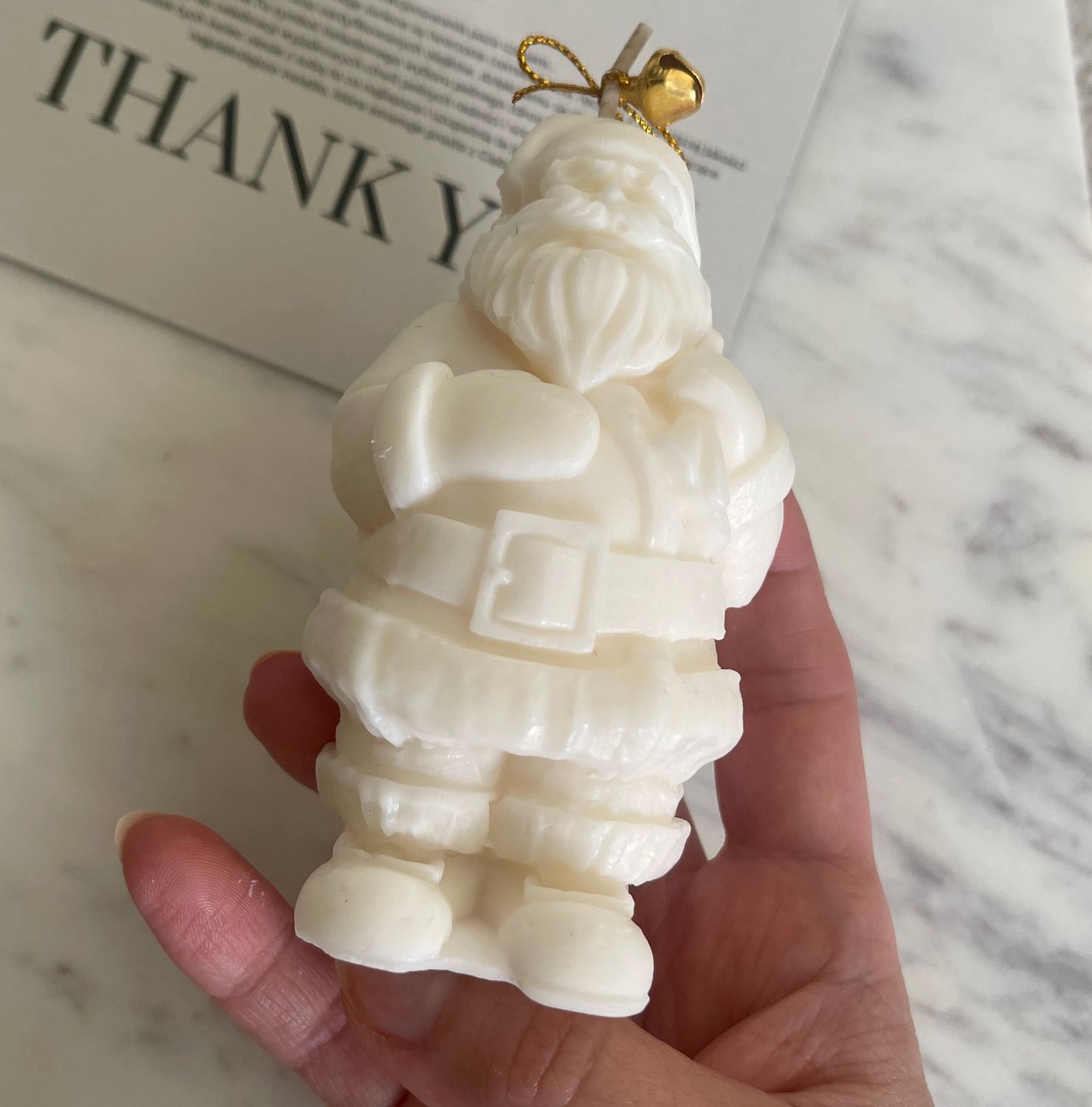 Świąteczna świeca sojowa wolnostojąca - Figurka Św. Mikołaja