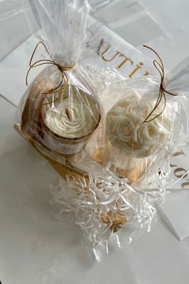 2 świece sojowe i gipsowa taca dekoracyjna Owalna | Zestaw "Carpe Diem" | Gotowy prezent