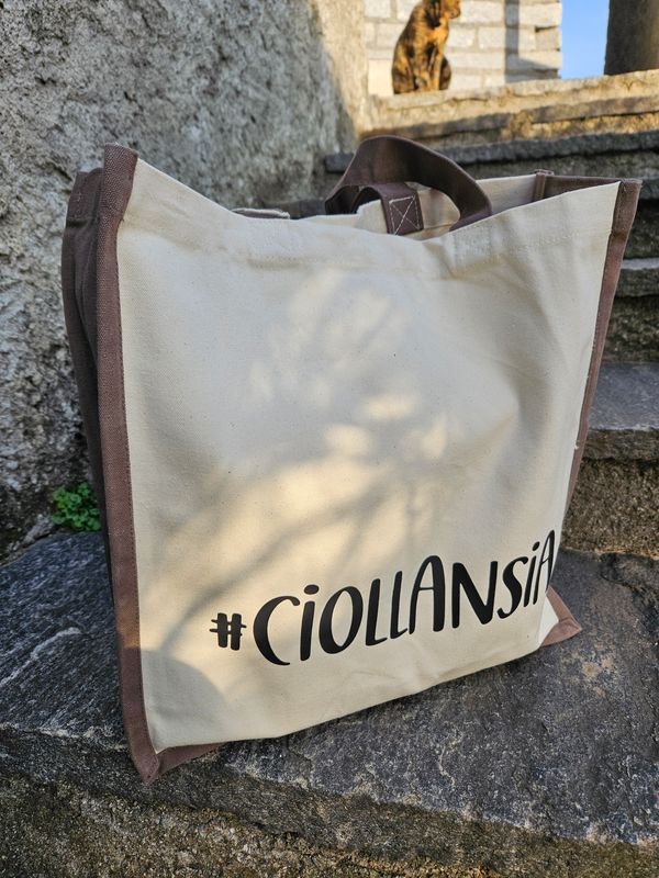 #Ciollansia