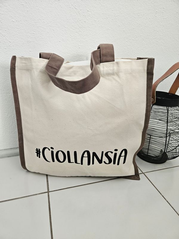 #Ciollansia