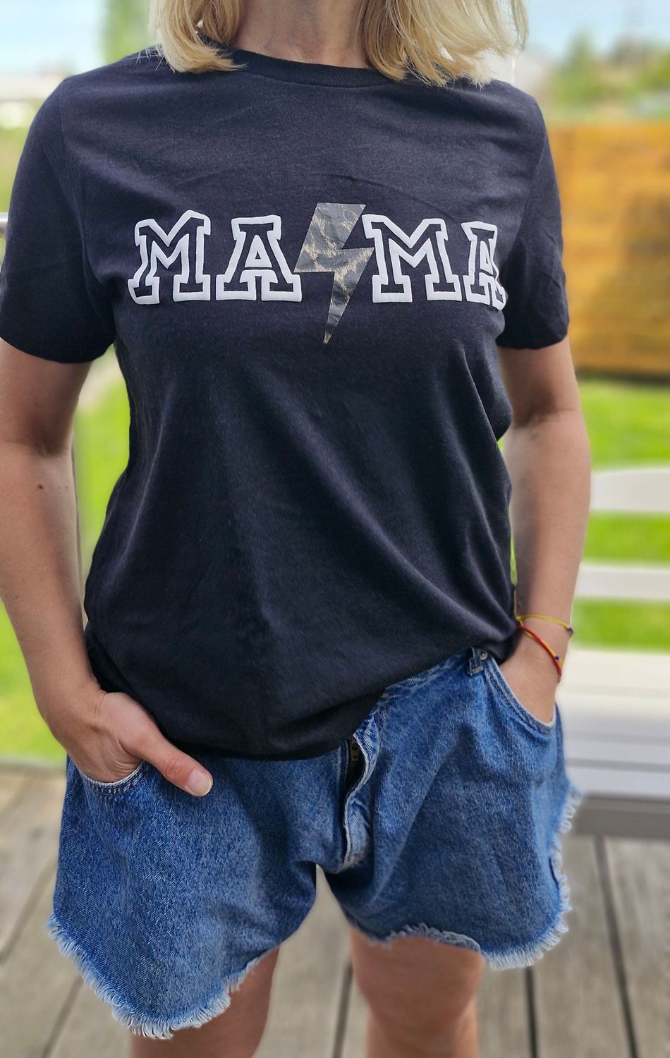 T-shirt MAMA (czarny)