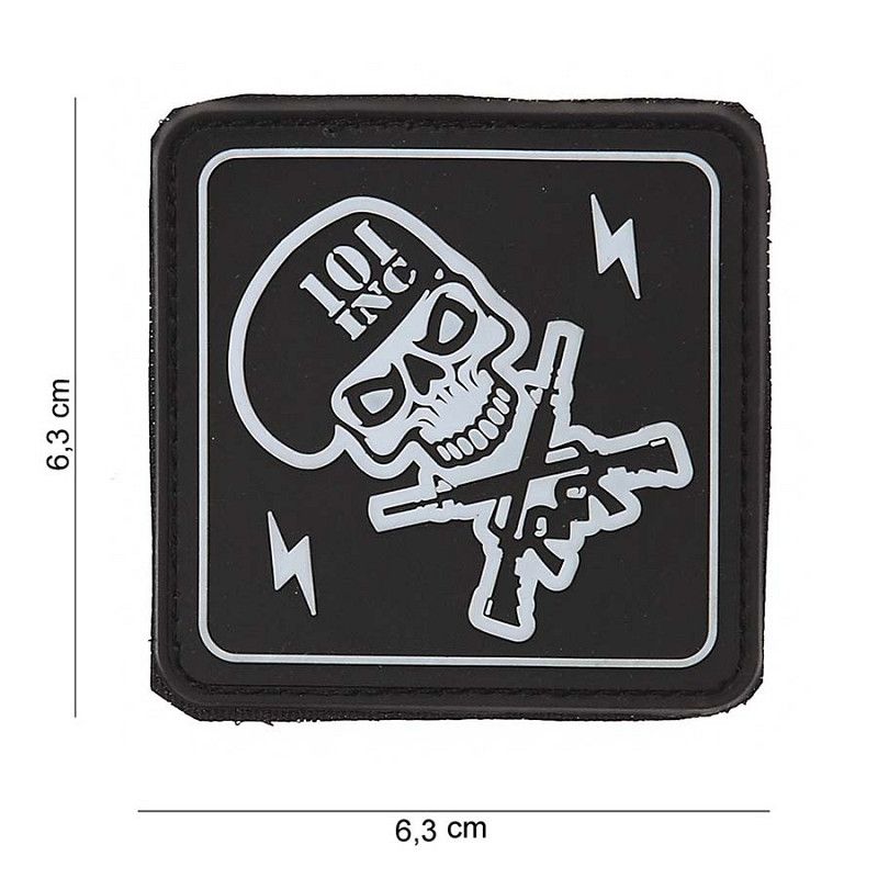 101inc. Skull and gun&#39;s PVC Patch