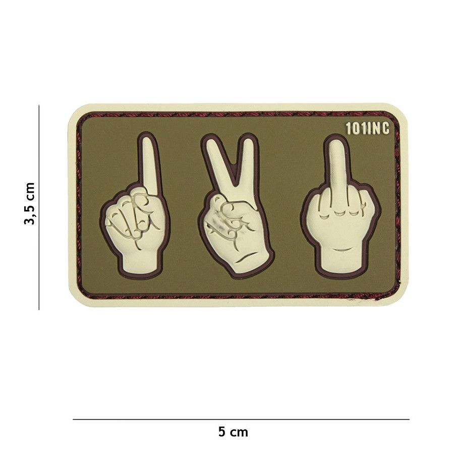 One, Two, Fuck You PVC Patch – Groen/Beige
