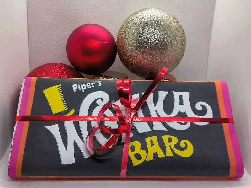Personalisierbare Wonka Bar mit 3D-gedrucktem Golden Ticket – Schokoladengenuss mit personalisierbarem Namen!
