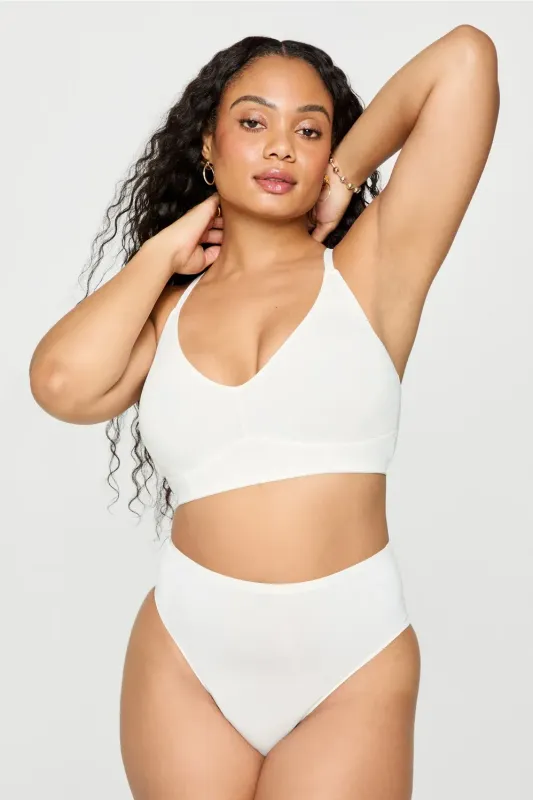 Smoothed Reality Plunge Bra