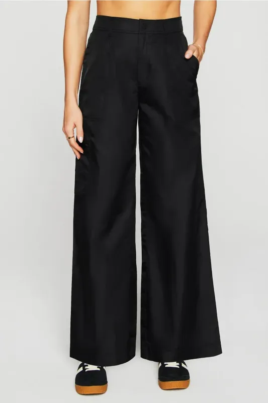 Cargo Wide Leg Pant