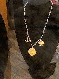 FK Micro Pearl Linkage with Micro Fleur Blessed Mary and Micro FK Bee