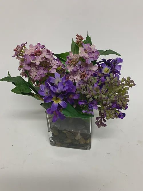 Ivy Guild Purple Lilac Small Floral in Sq Glass
