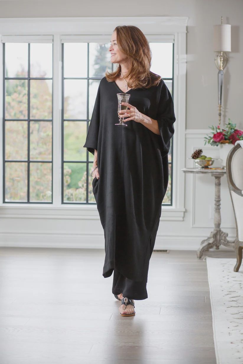 Kenzie Kaftan Black Wool