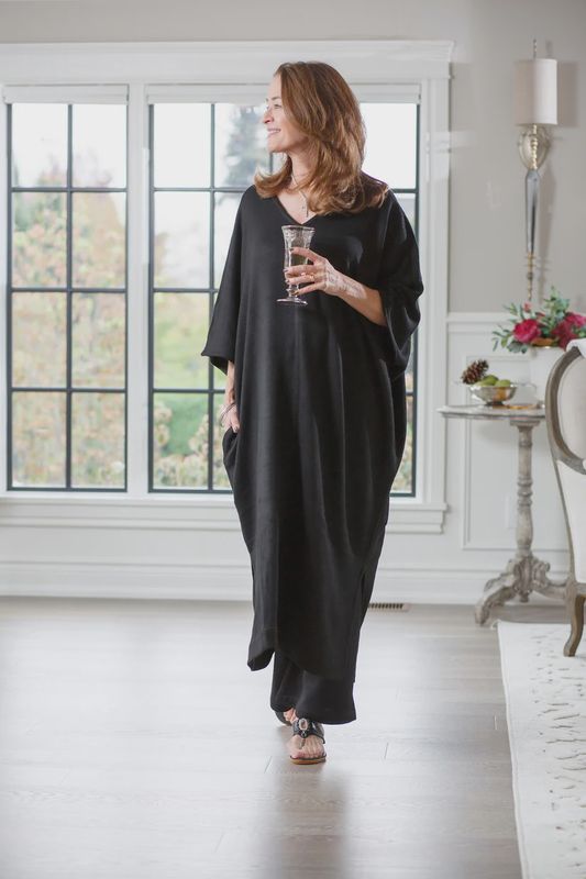Kenzie Kaftan Black Wool