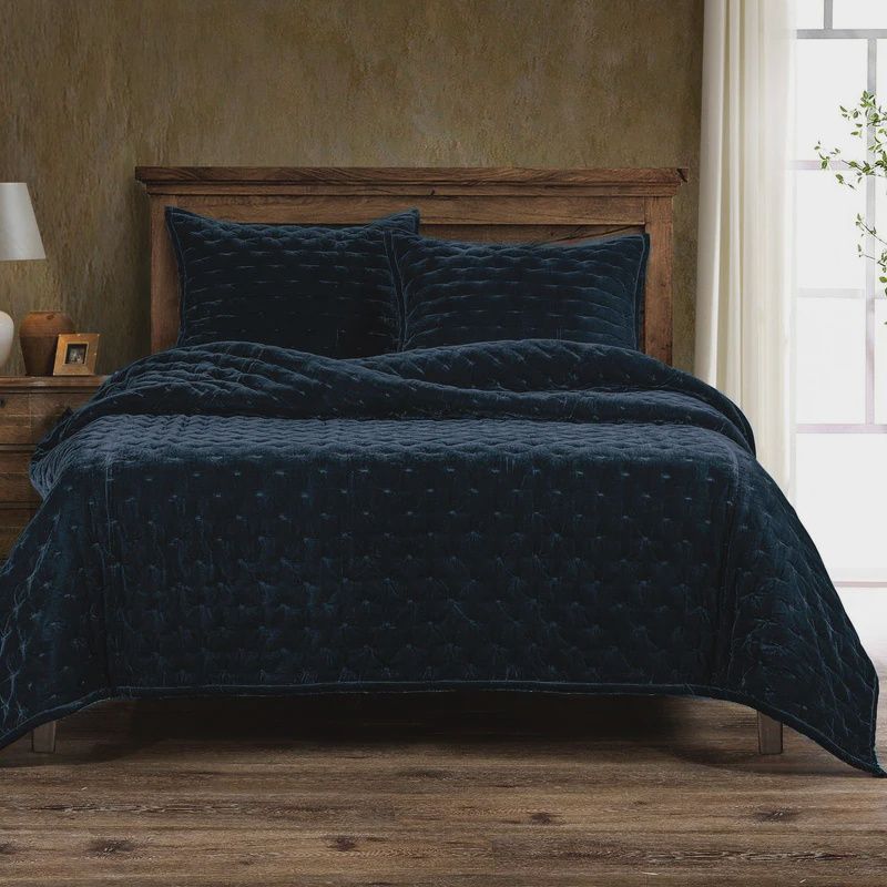 HE Stella Faux Silk Velvet Quilt Set, King,  Midnight Blue