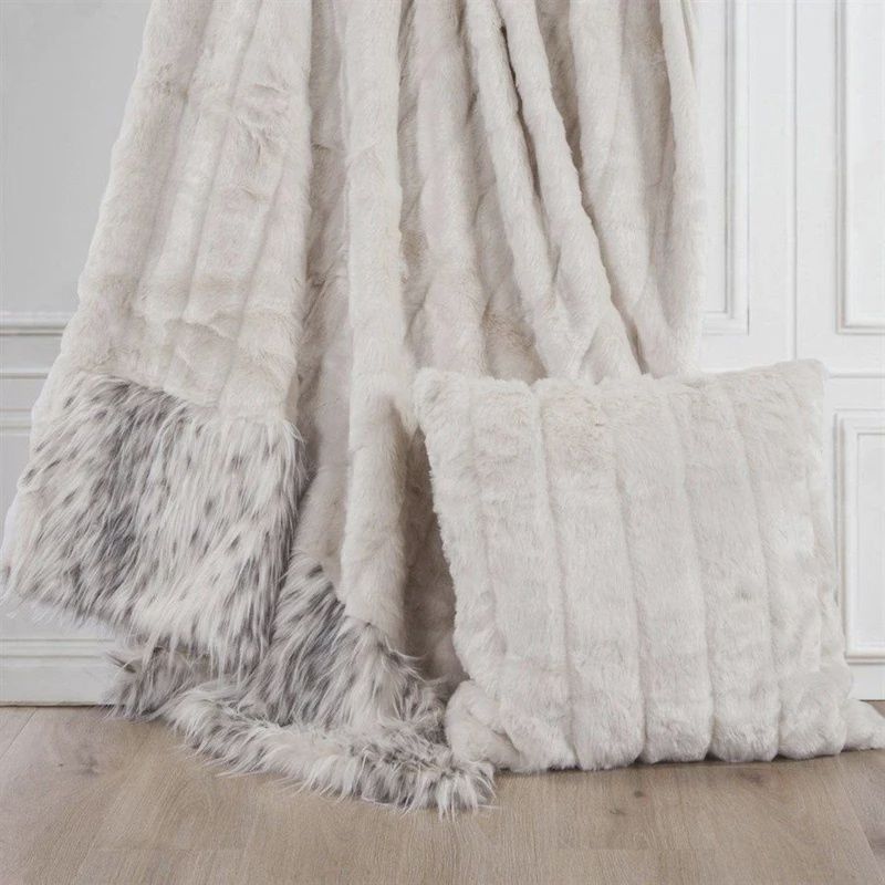 HE White Faux Mink &amp; Snow Leopard Oversized Throw