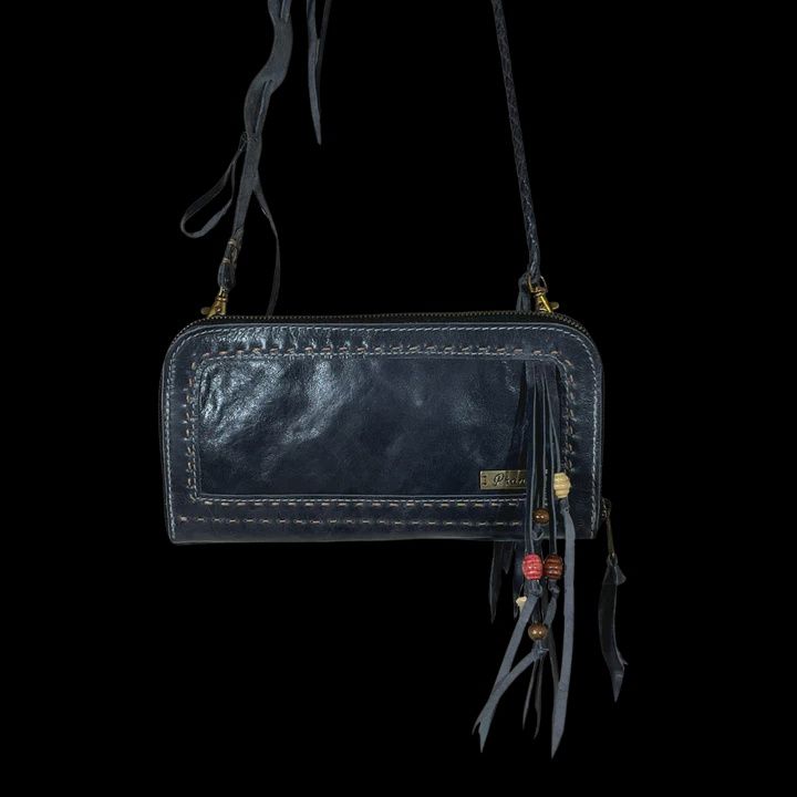 Pranee Austin Burnet Onyx