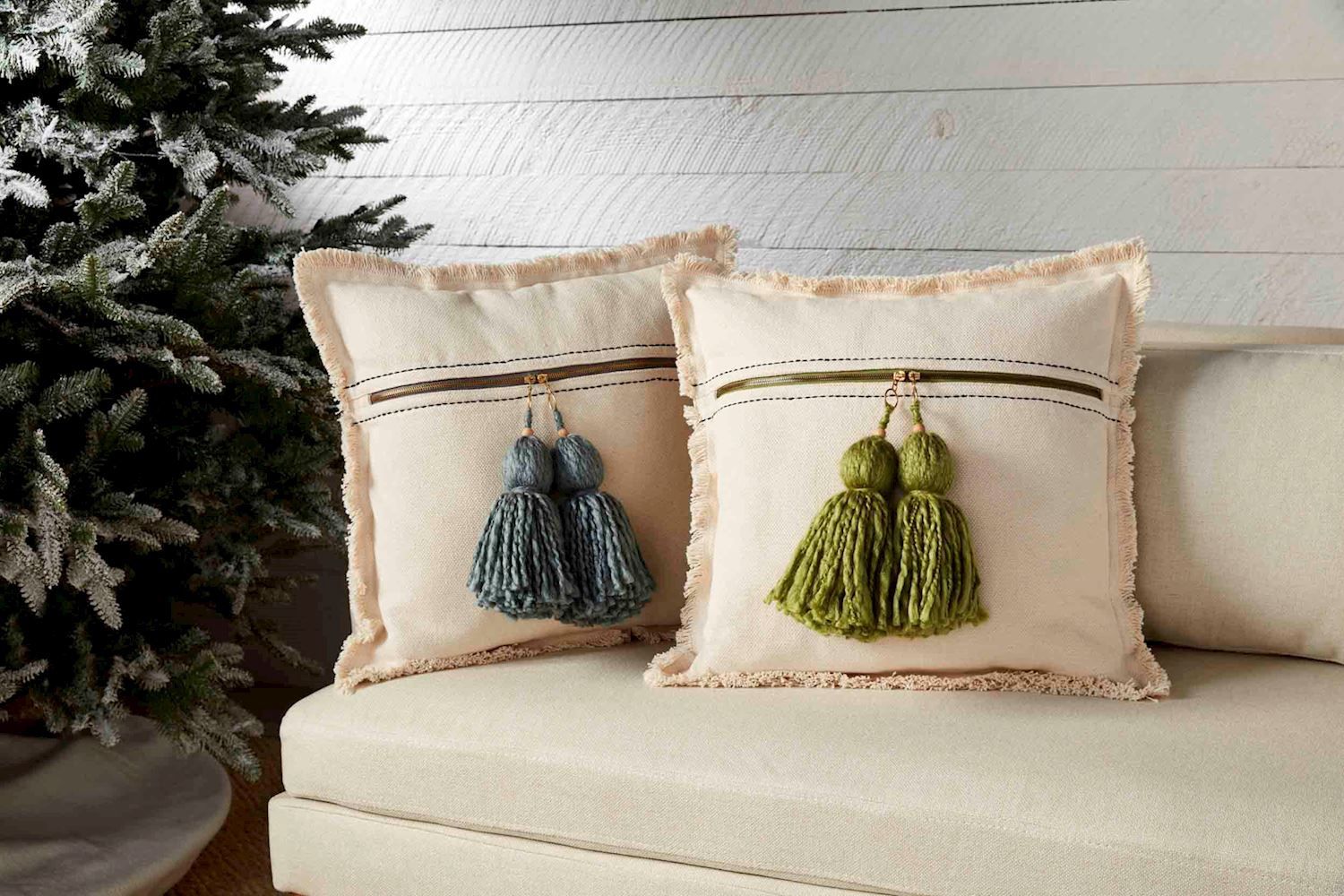 Gray Tassel Pillow Delete