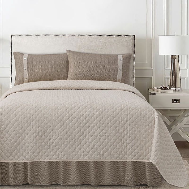 HE Fairfield Linen Coverlet Set QN