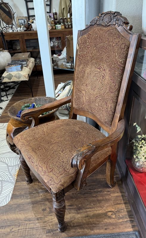 AM Tuscan High Back Arm Chair