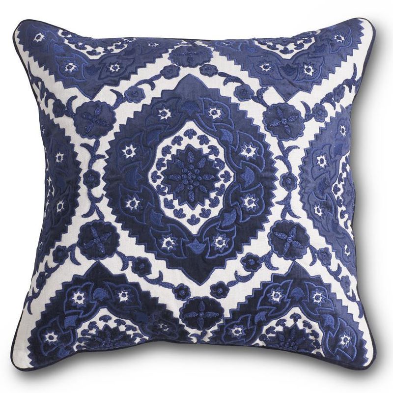 KK 20 Inch Royal Blue Velvet Linen Emb Pillow w/Cnter Dsgn