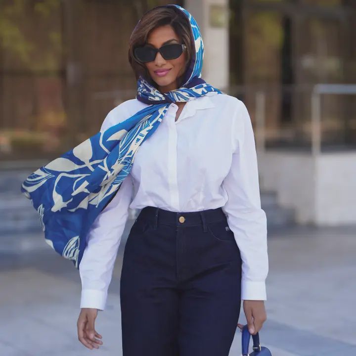 Cara - Silk Scarf/Shawl - Blue