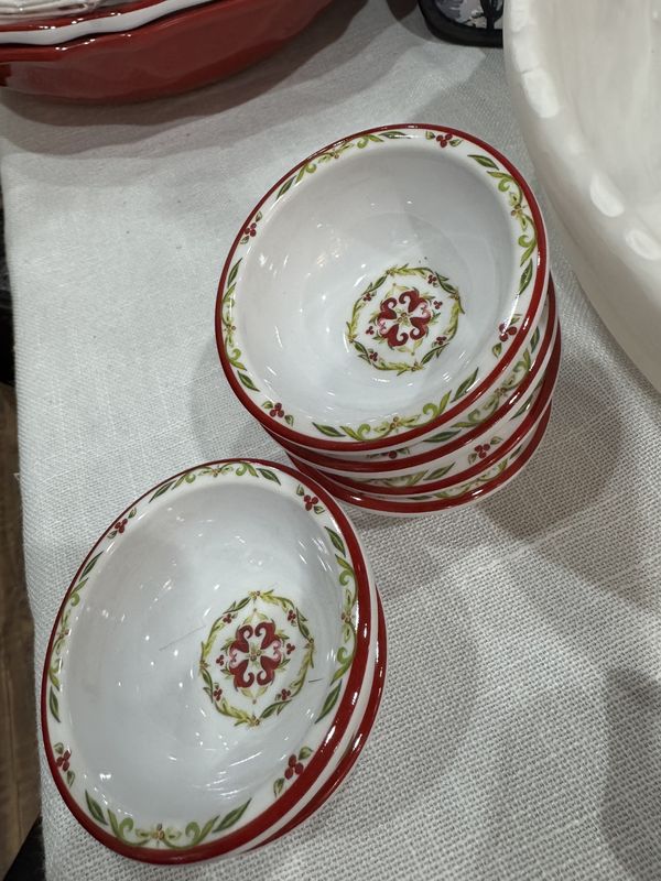 LeCadeaux Mini Round Bowls Vischio Design