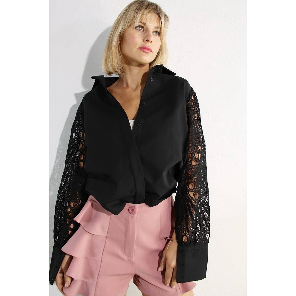 Crochet Lace Sleeve Shirt, Color: BLACK, Size: S