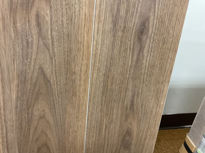 Honey oak