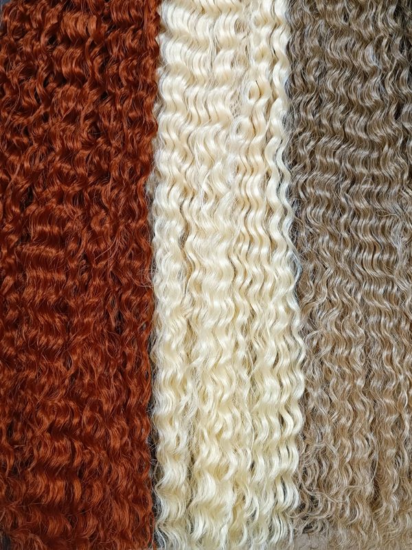 BRAZILIAN CURLS