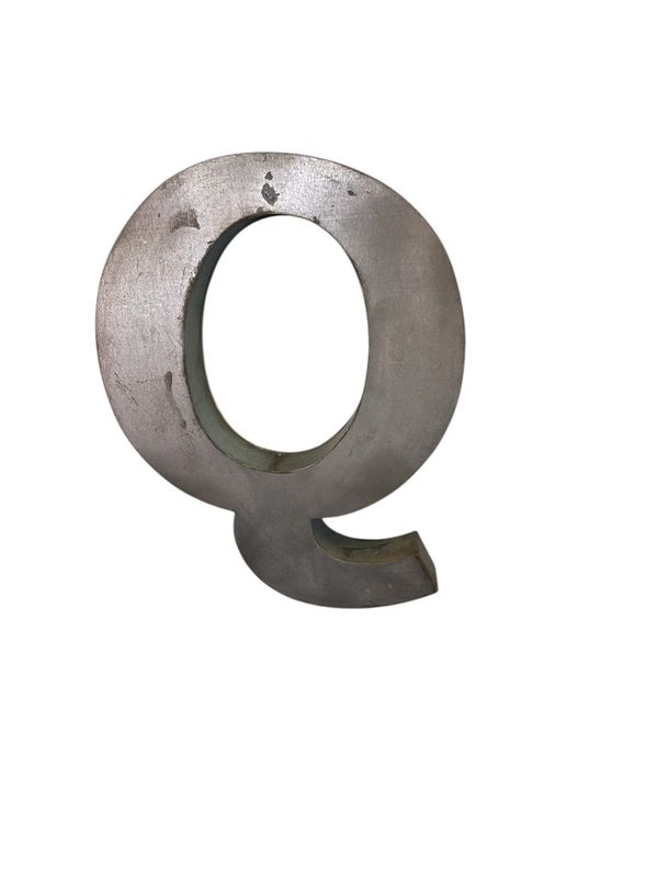 Letter Q Metal Wall Decor