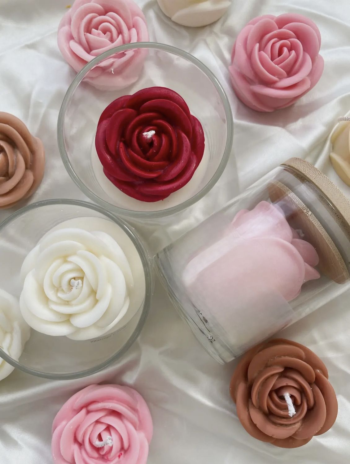 8oz. Rose Blooming Candles (Floral Scent)