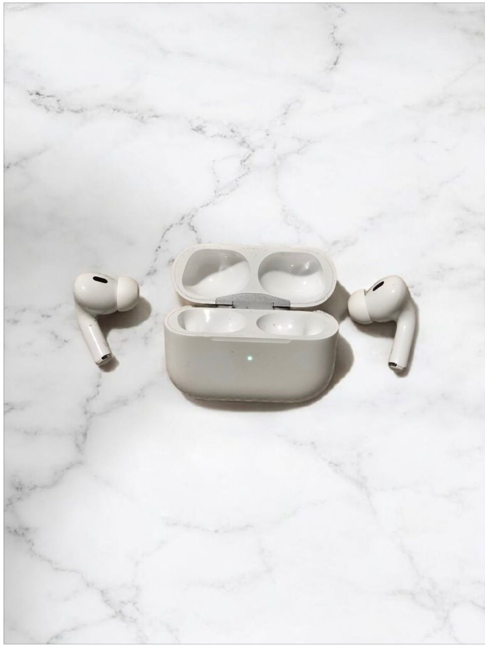 Apple AirPods Pro Gen 2