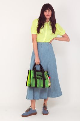 Hemd fluo geel met lange punten en strass