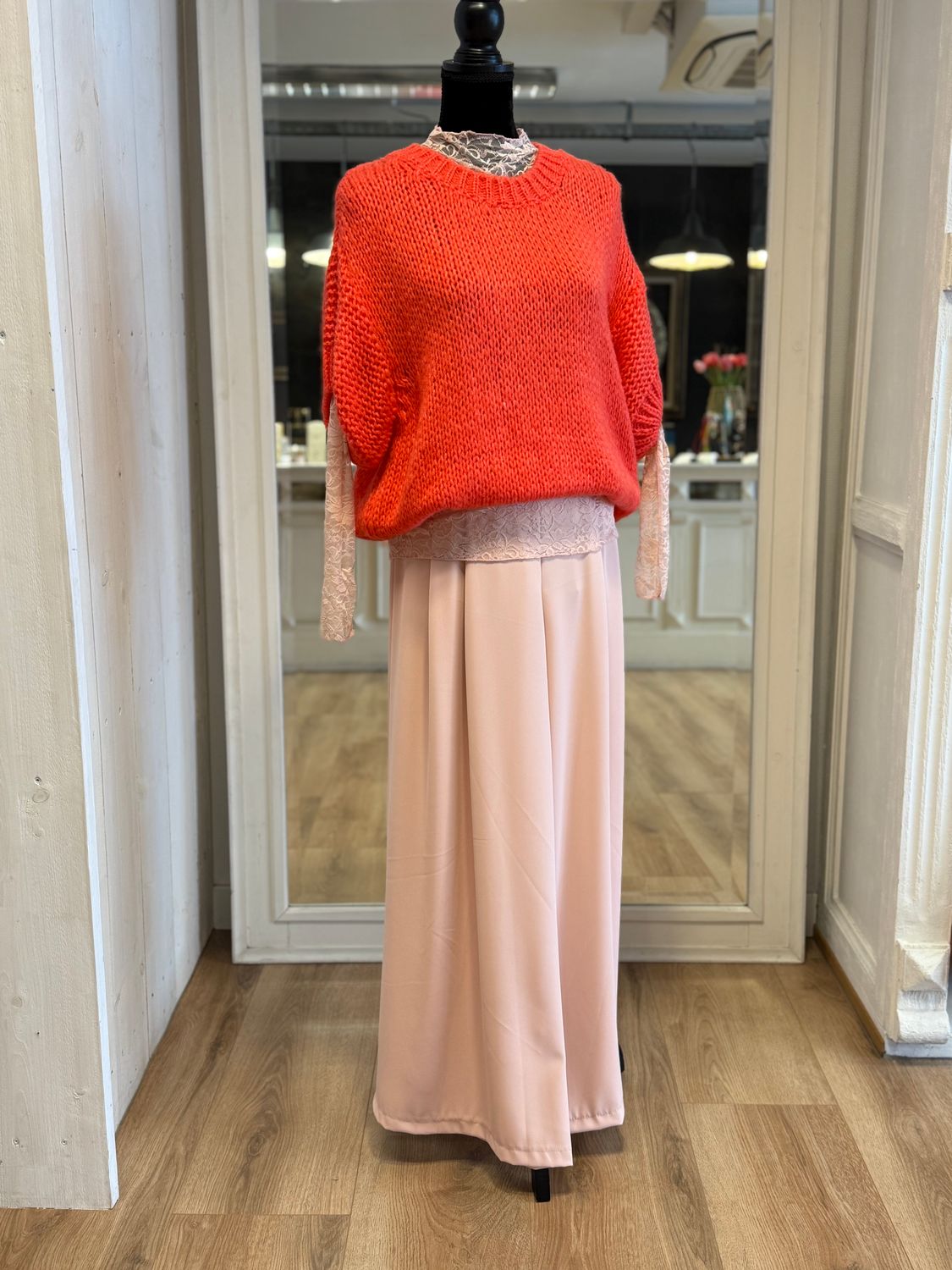 Broek breed soepel licht roze JWBM